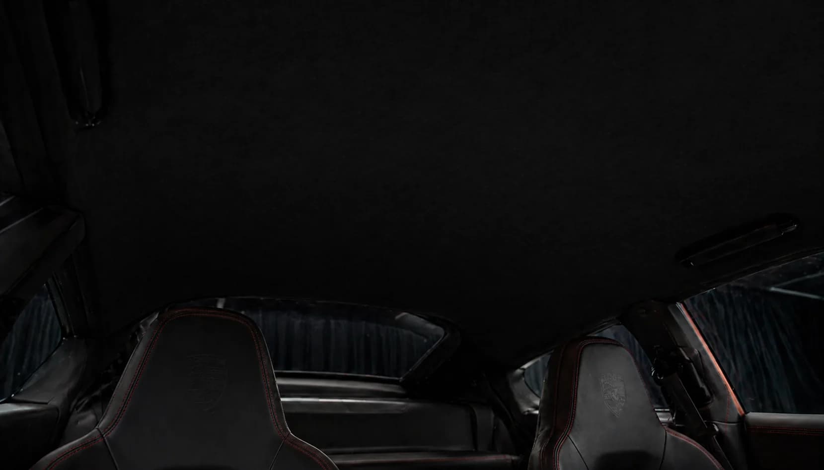 Штатный потолок премиум-авто без подсветки — Gamble